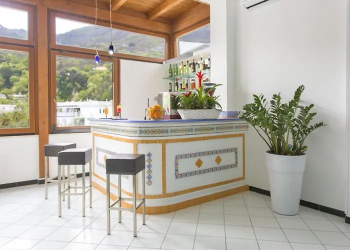 Terme Miramonte E Mare Отель 4*