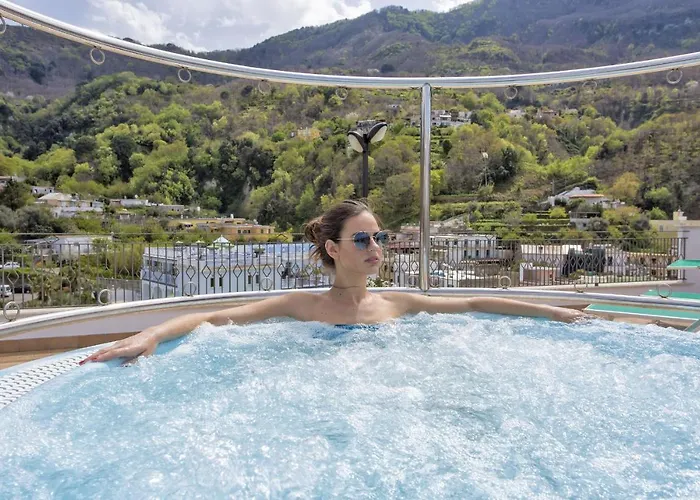 Terme Miramonte E Mare Отель 4*